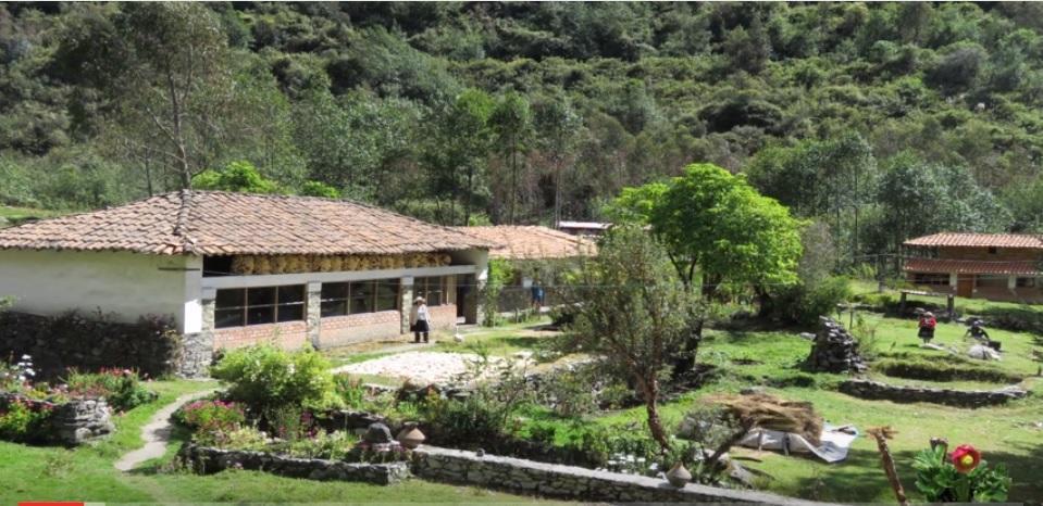 Hospedaje Illariy Yanama Bagian luar foto